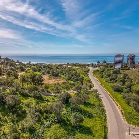 Holiferias Casa Da אלבור